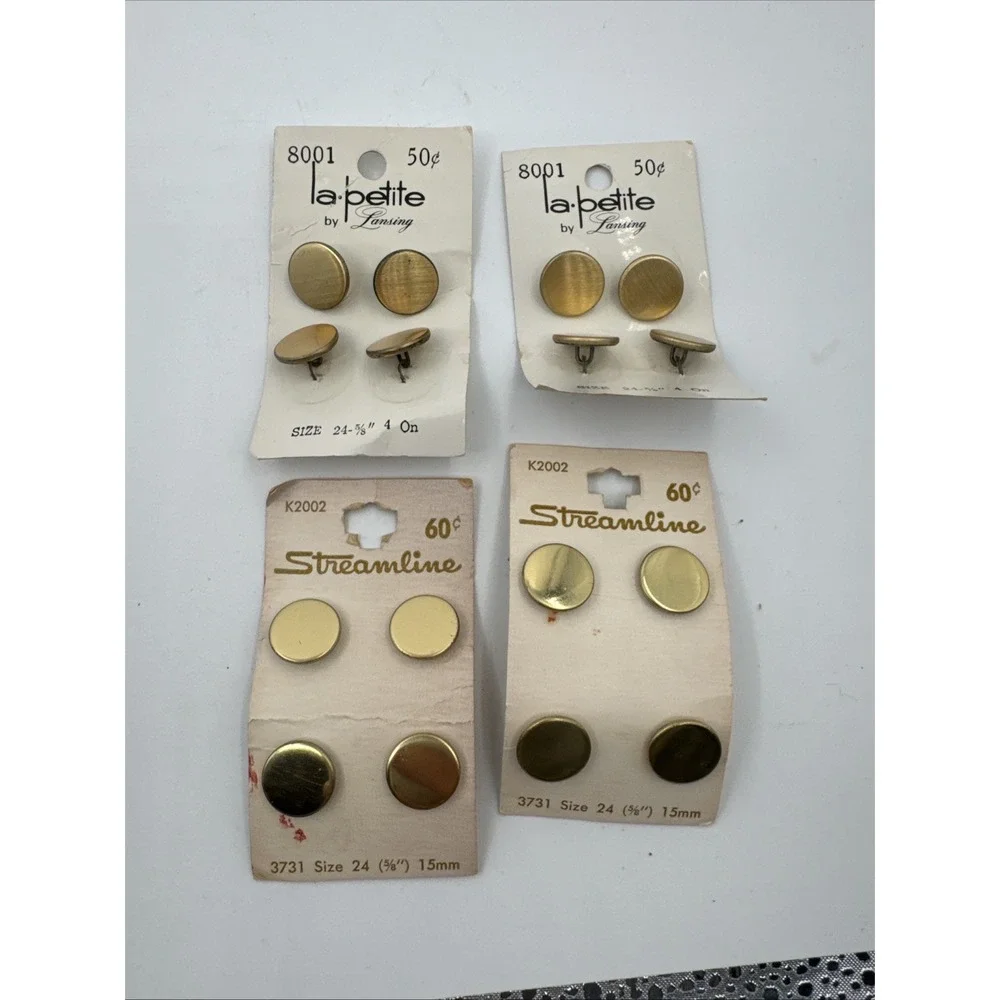Lot of Vintage Buttons On Cards 27‎ Sets Colorful Metal Heart
